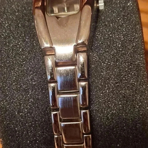 Helbros Watch EUC New Battery - Picture 2 of 5